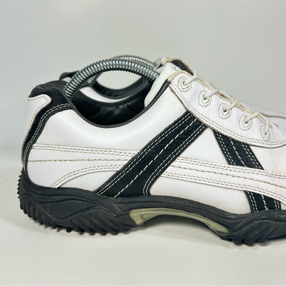 FootJoy FJ Contour Series White Leather Spikes Golf Shoe 54051; Men's Size 9.5 M - Picture 5 of 16